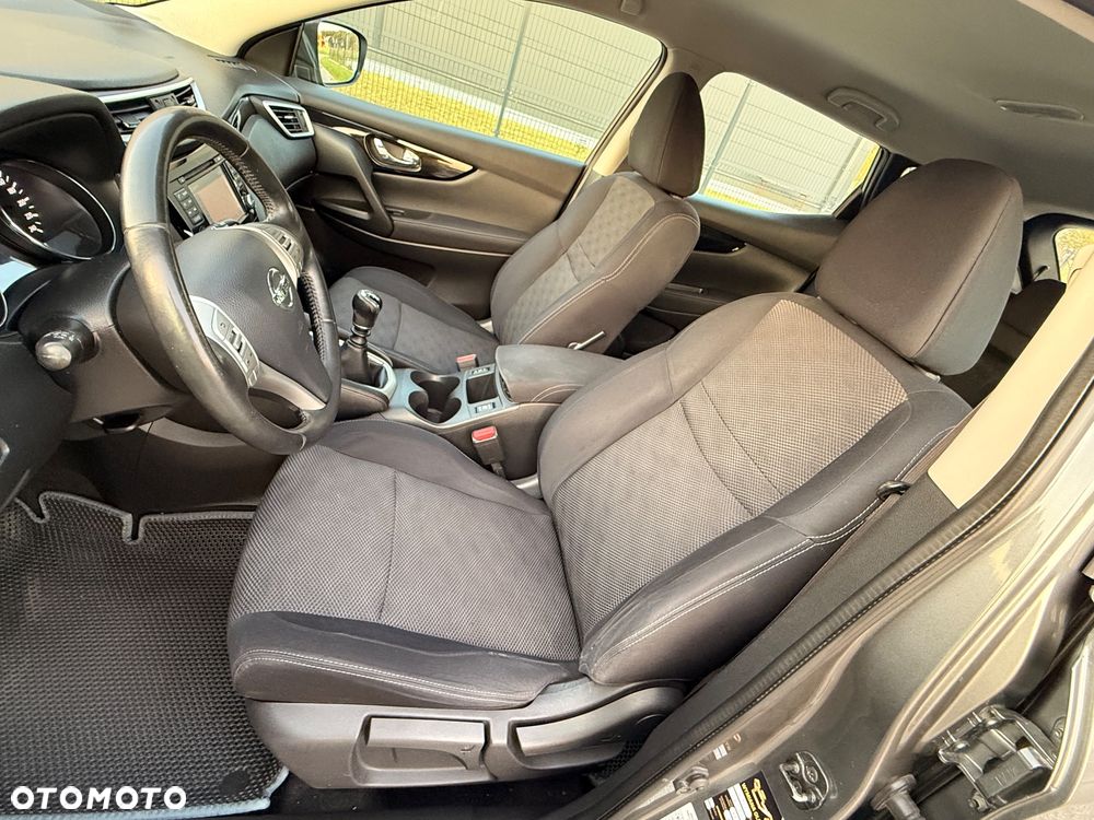 Nissan Qashqai 1.5 dCi Tekna - 24