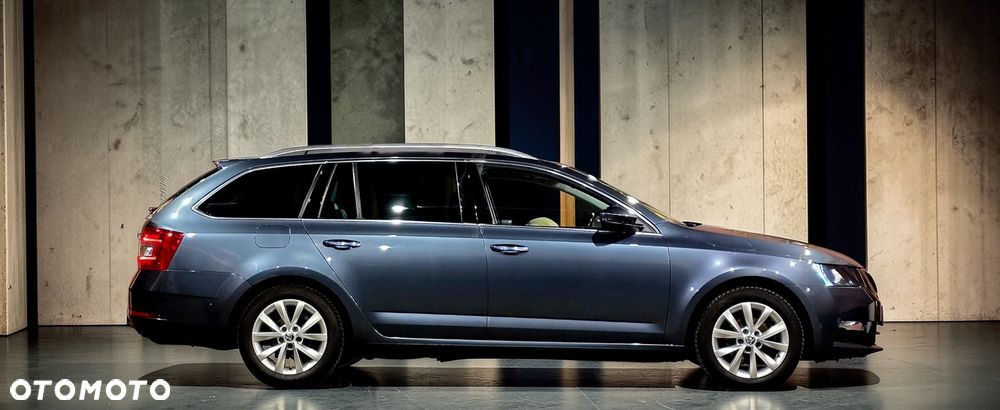 Skoda Octavia 1.6 TDI Premium Edition - 32