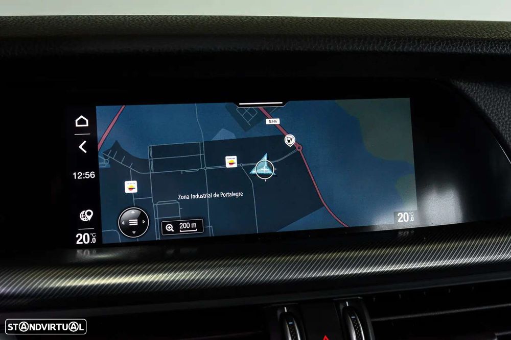 Alfa Romeo Stelvio - 24