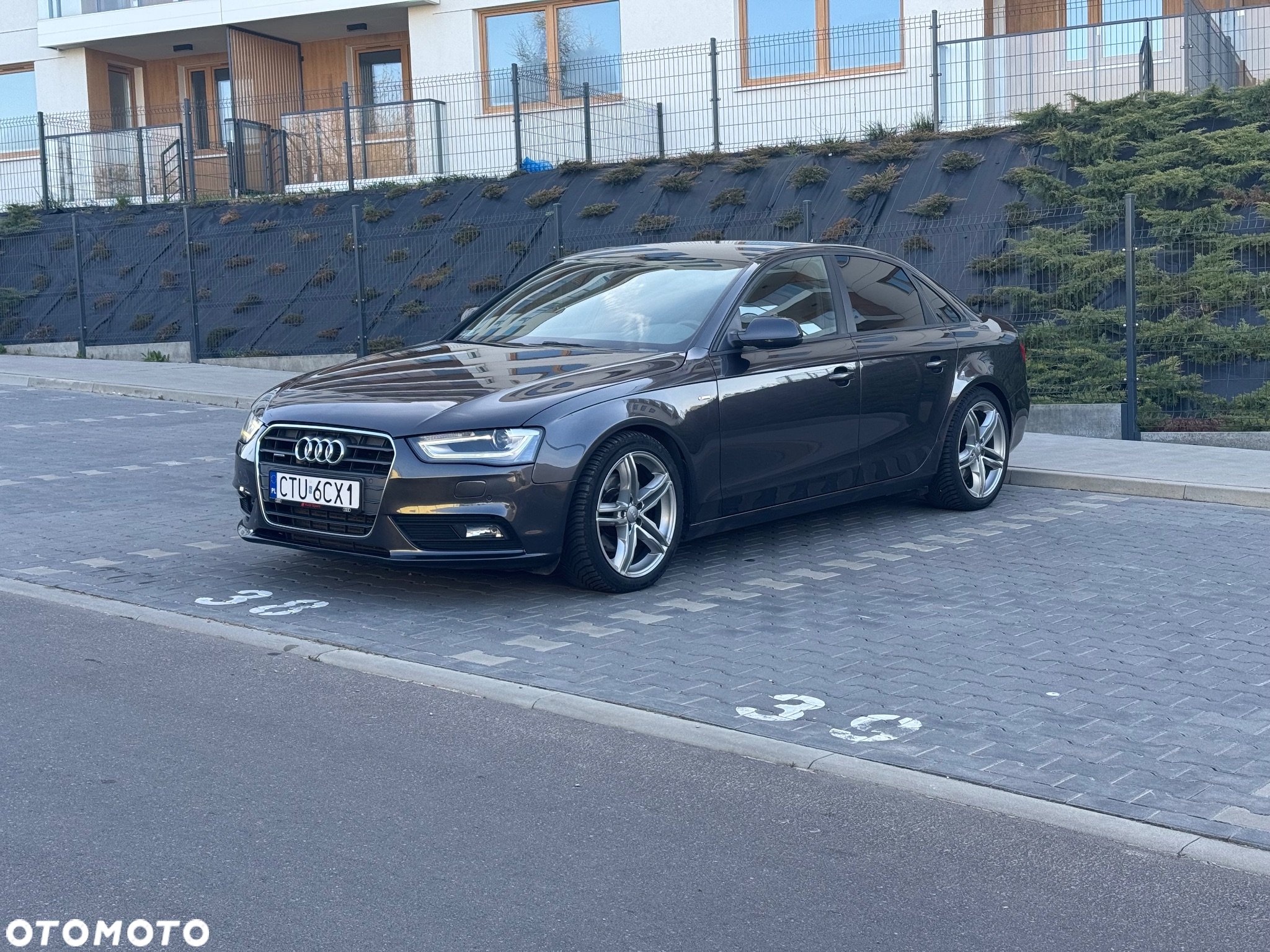 Audi A4 2.0 TDI Quattro S tronic - 14