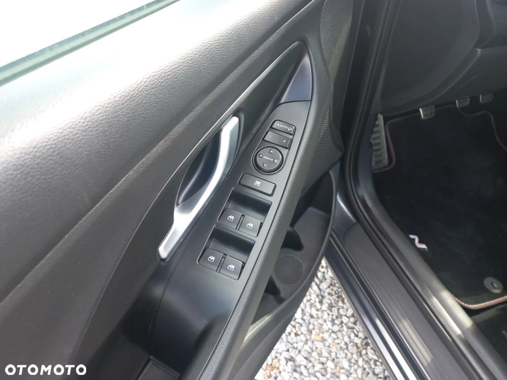 Hyundai i30 1.5 T-GDI 48V-Hybrid N-Line - 29