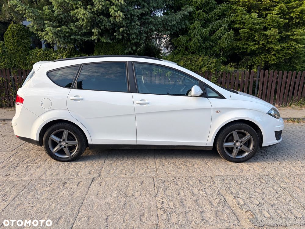 Seat Altea XL 1.2 TSI Reference Copa - 23