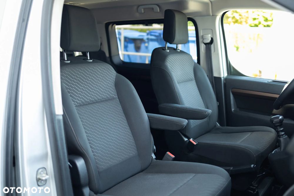 Toyota Proace Verso - 12