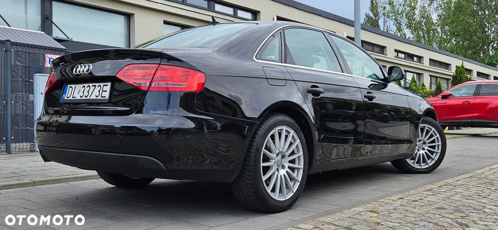 Audi A4 Limousine 2.0 TDI DPF Attraction - 19
