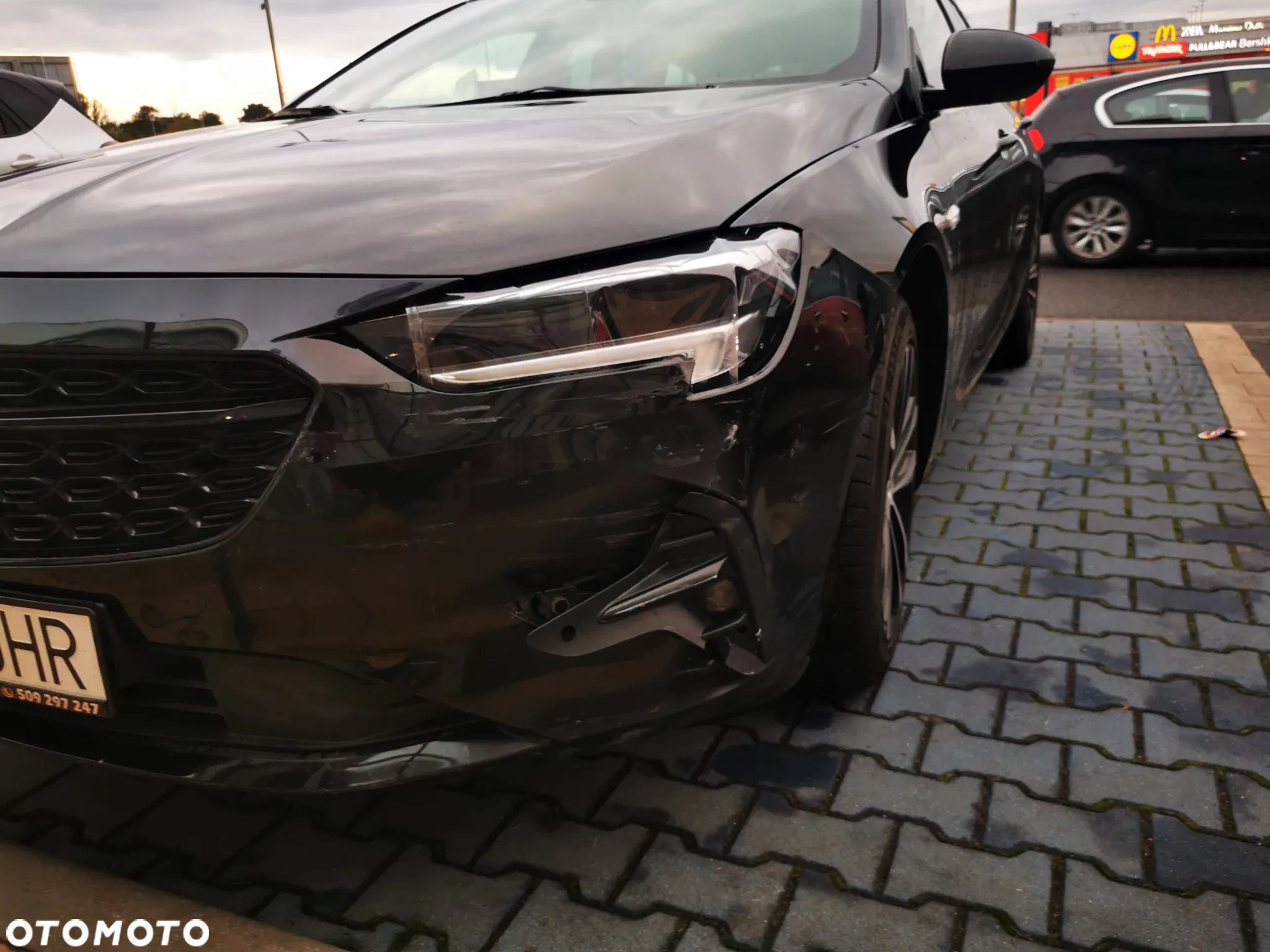 Opel Insignia 2.0 CDTI Business Elegance S&S - 28