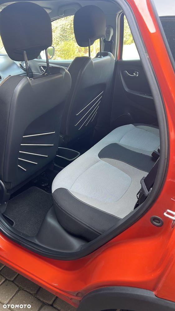 Renault Captur - 10