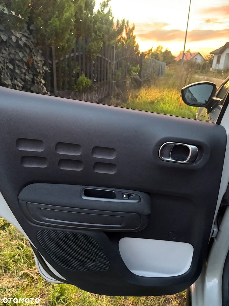 Citroën C3 1.2 PureTech Shine - 30