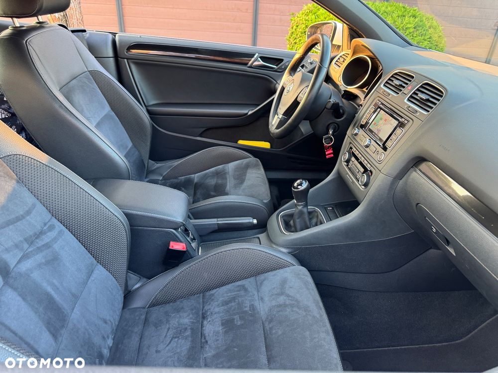 Volkswagen Golf - 37