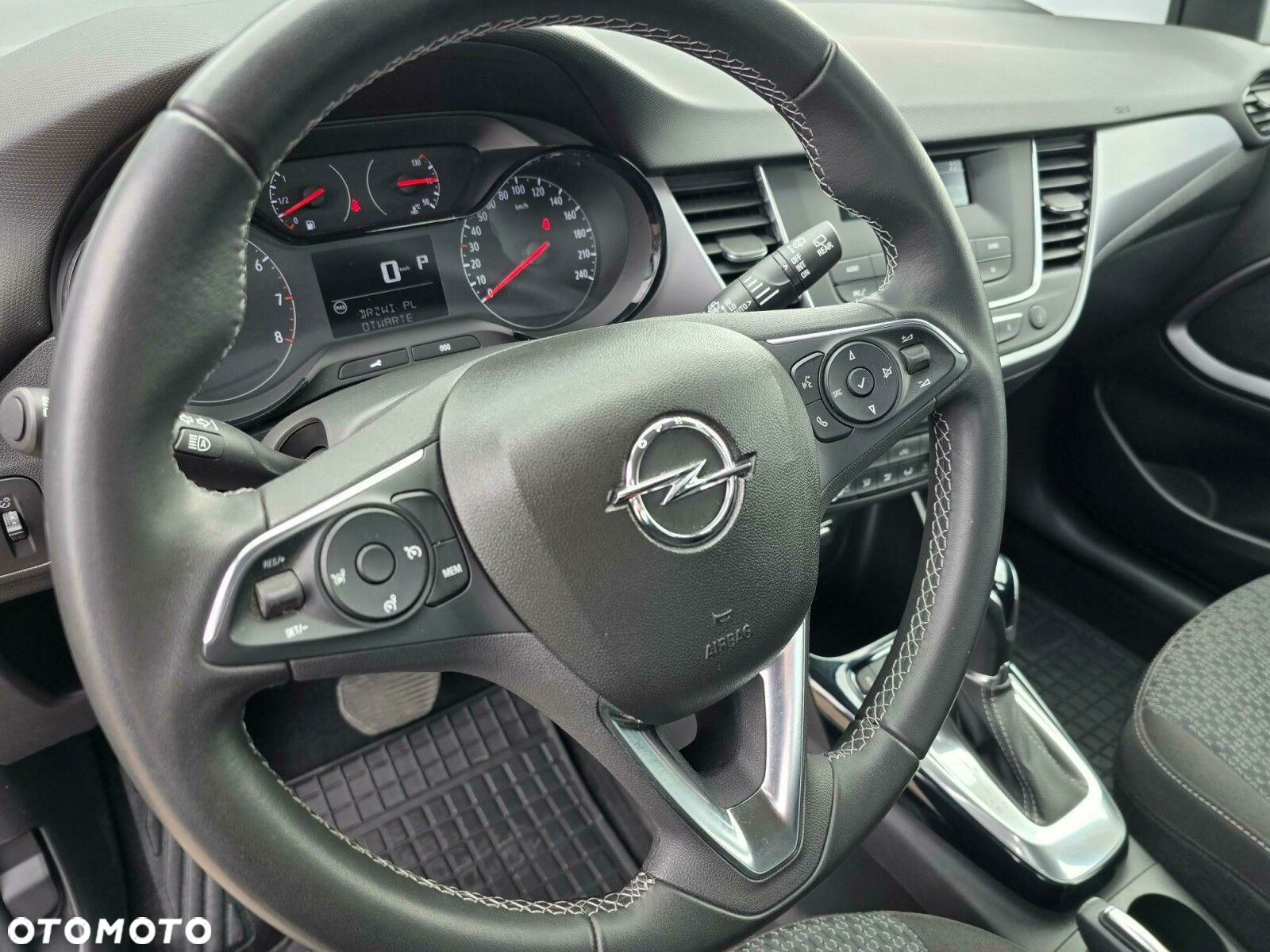 Opel Crossland 1.2 T Edition - 18