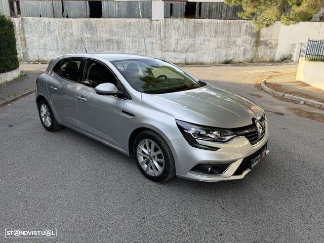 Renault Mégane 1.2 TCE Limited - 6