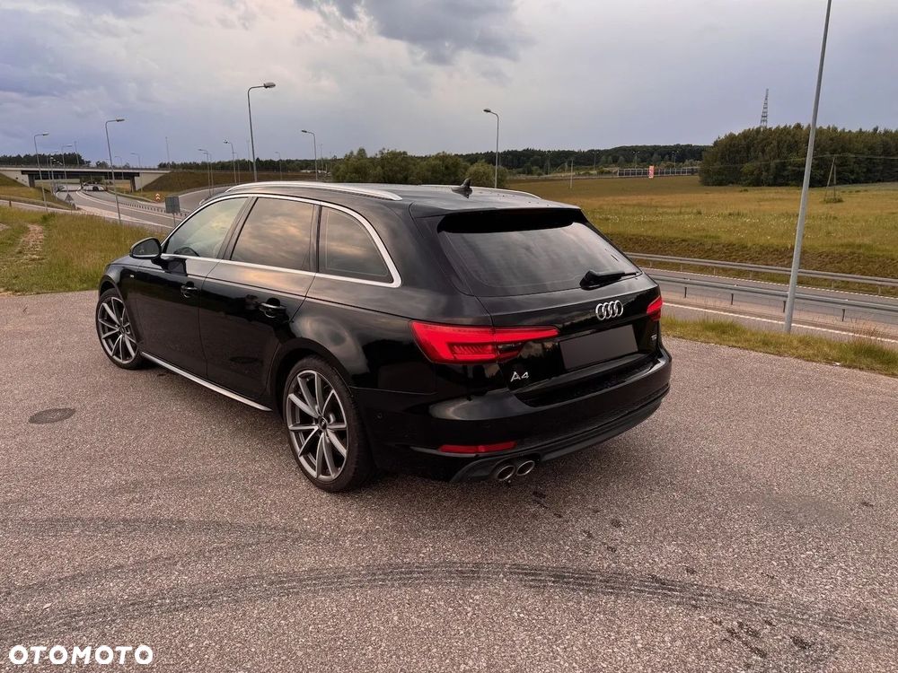 Audi A4 Avant - 13