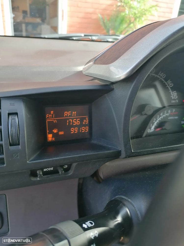 Toyota iQ 1.0 VVT-i Essential+AC - 22