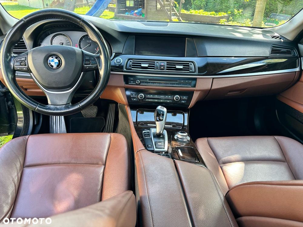 BMW Seria 5 520d - 5