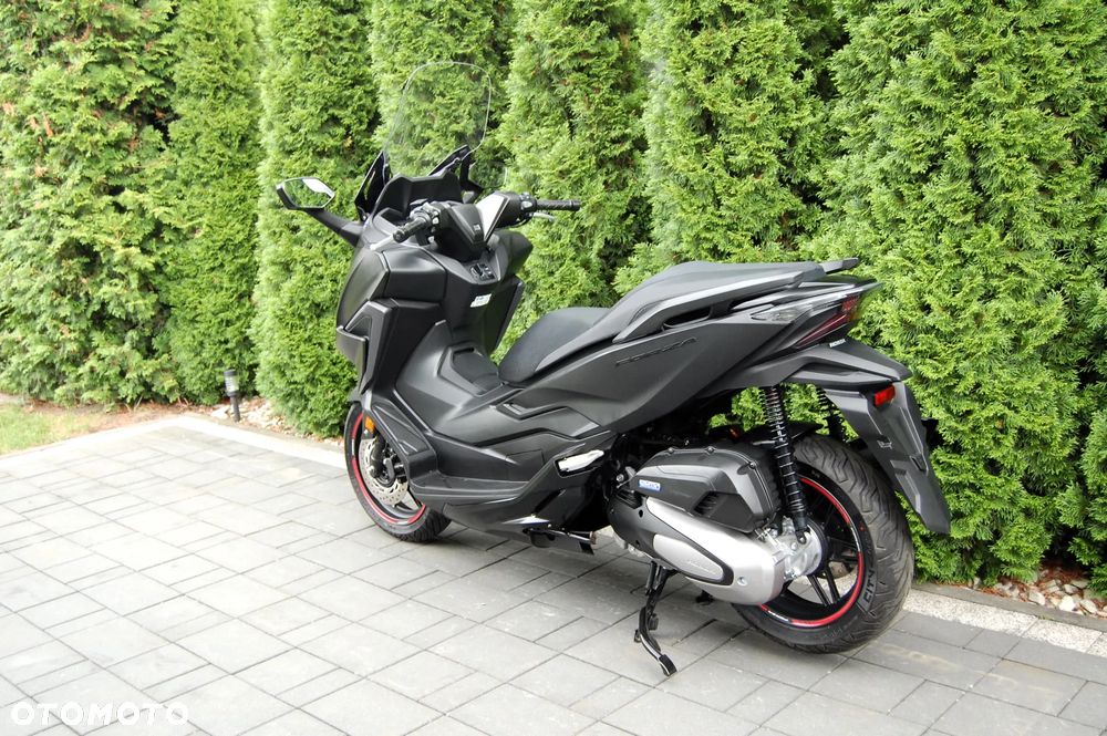 Honda NSS - 6