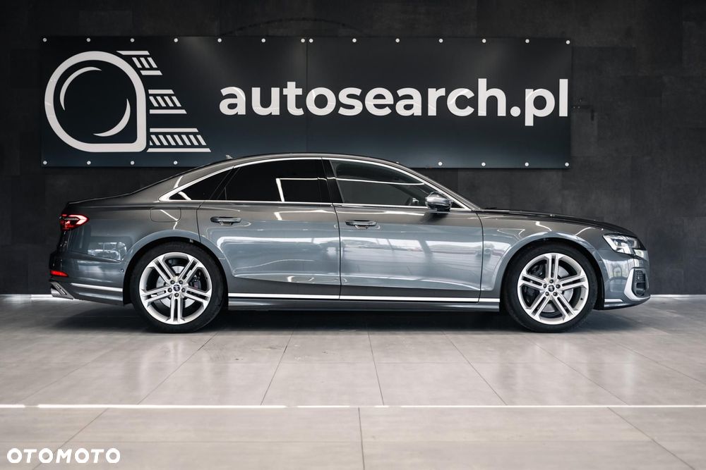 Audi S8 - 9
