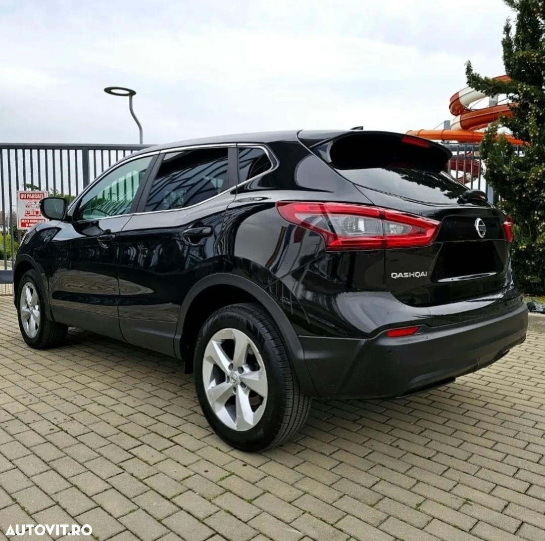 Nissan Qashqai 1.6L dCi Start/Stop 4X4-i N-Connecta - 6