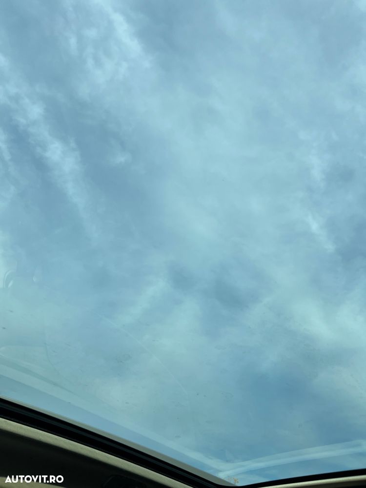 Nissan Qashqai 1.6 DCI Start/Stop N-Connecta - 17