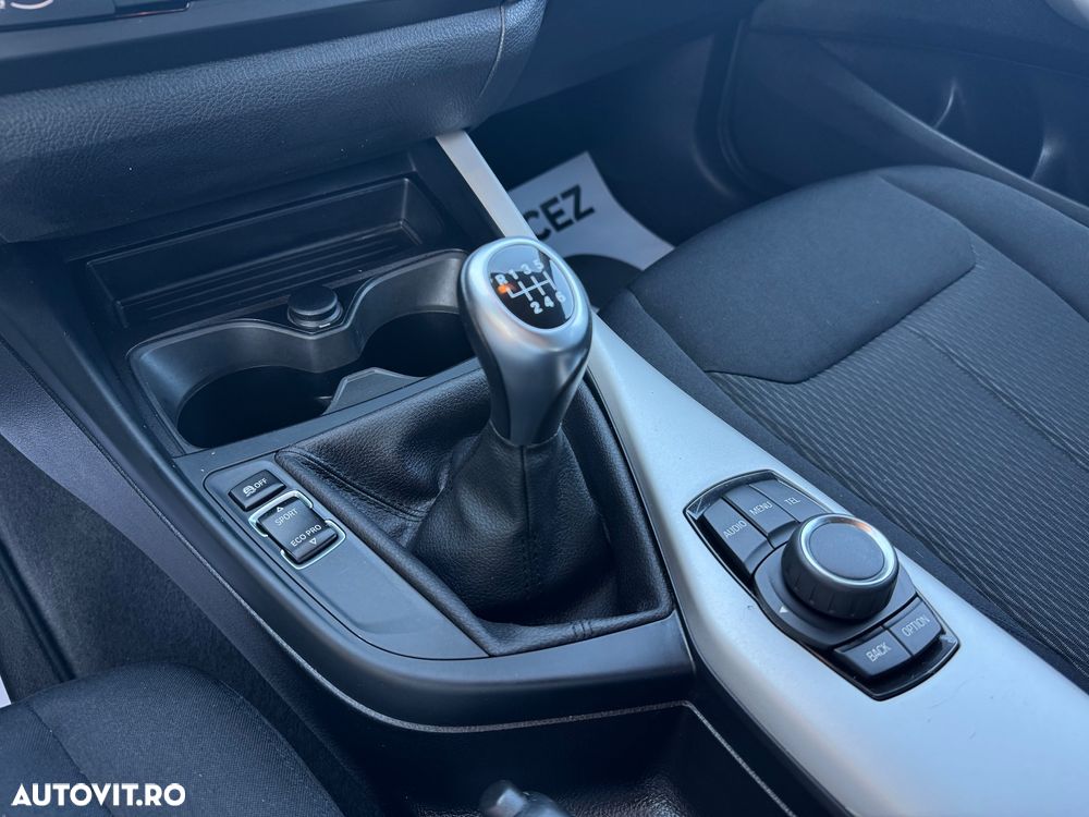 BMW Seria 1 116i - 18