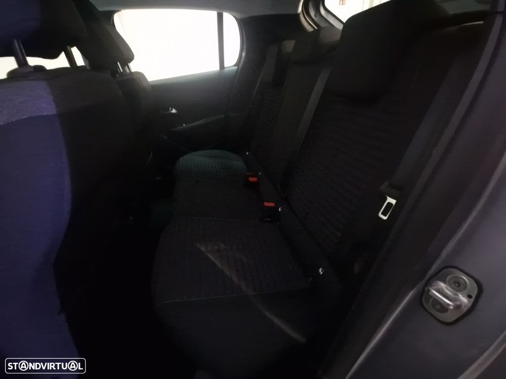 Peugeot e-208 50 kWh Active - 13