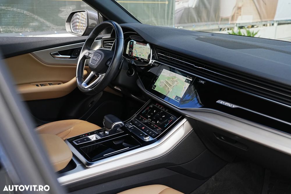 Audi Q8 - 10