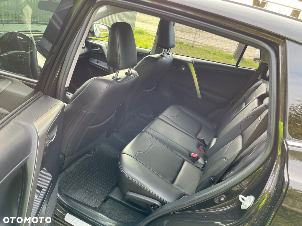 Toyota RAV4 2.0 D-4D 4x4 - 8