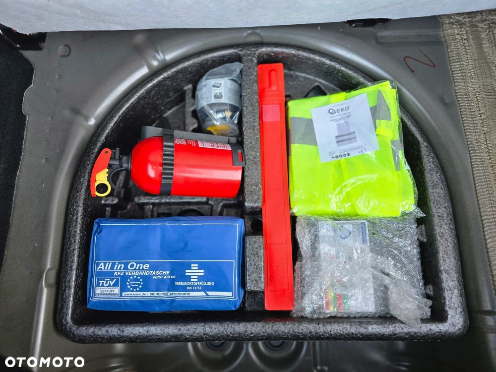 Ford Fiesta 1.25 Ambiente - 39