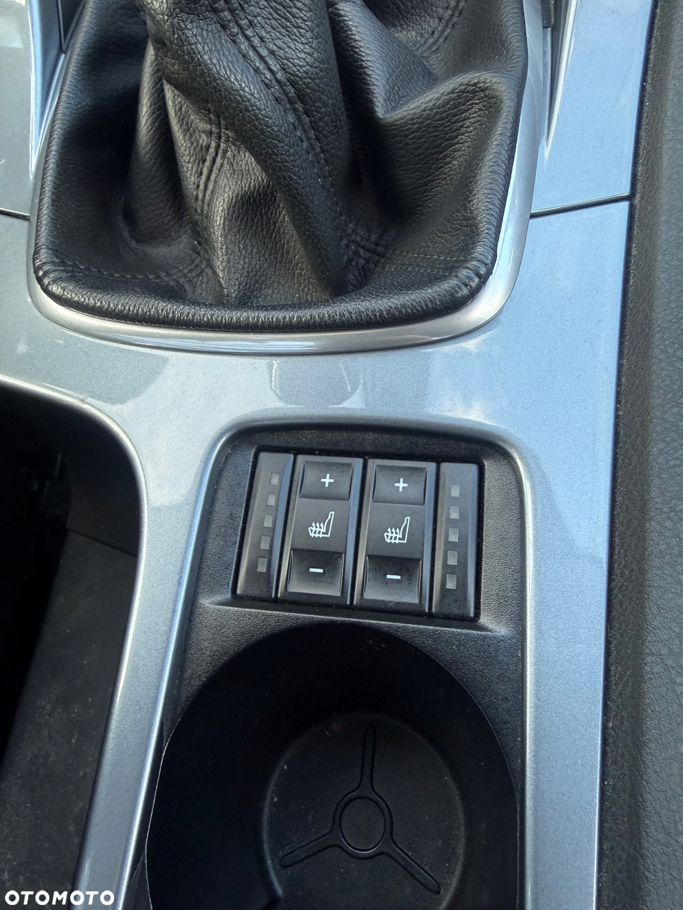 Ford Mondeo 1.6 T Ambiente - 37