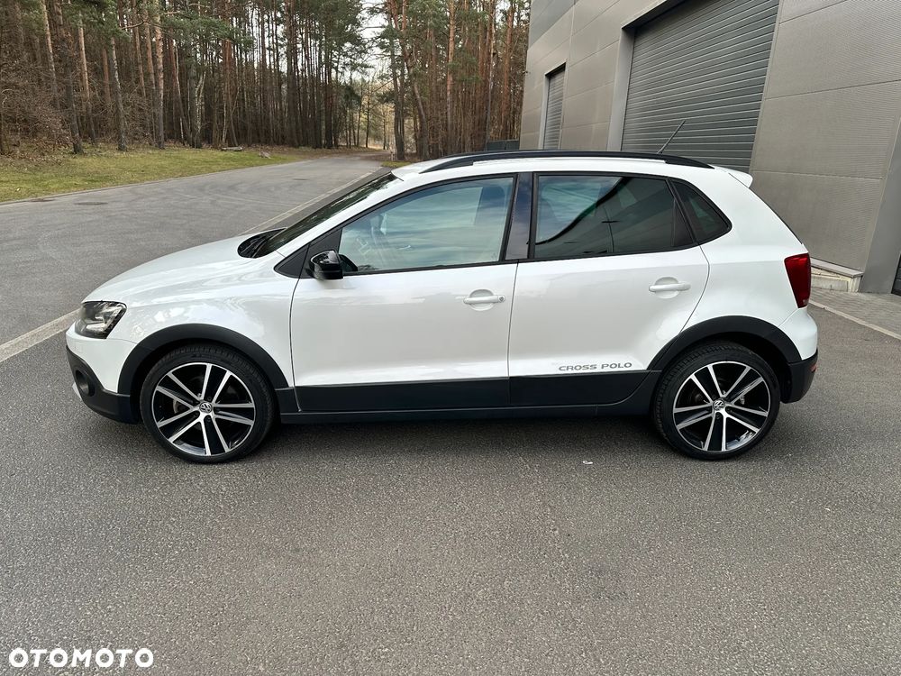 Volkswagen Polo 1.6 TDI Cross Urban White - 6