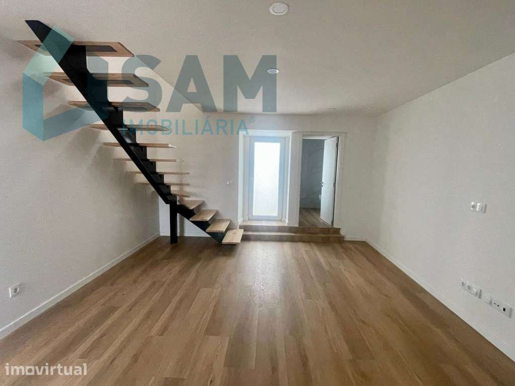 Moradia T2 Moderna e Luminosa - ROLIÇA - Grande imagem: 3/26