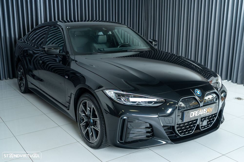 BMW i4 eDrive40 Pack Desportivo M - 32