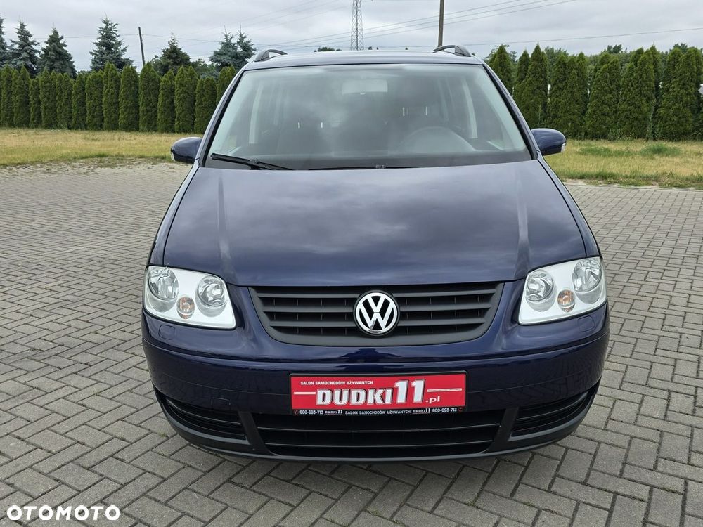 Volkswagen Touran - 5