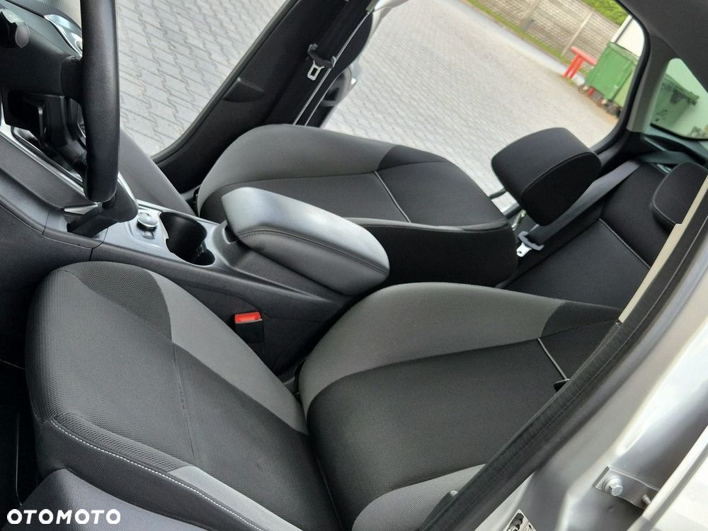Ford Focus 1.6 Titanium - 8