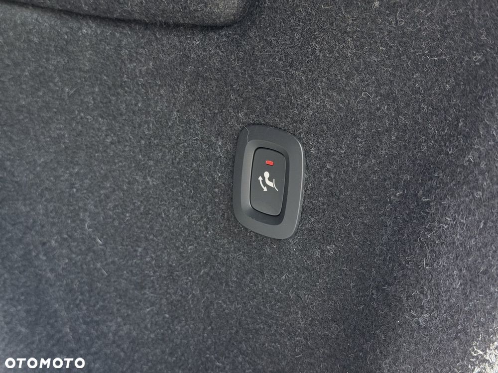 Volvo XC 40 - 12