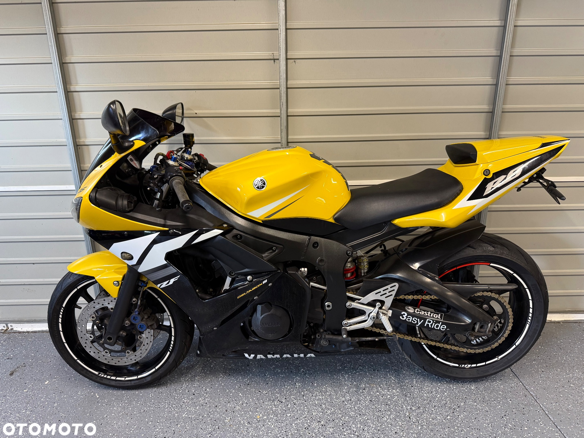 Yamaha R6 - 5