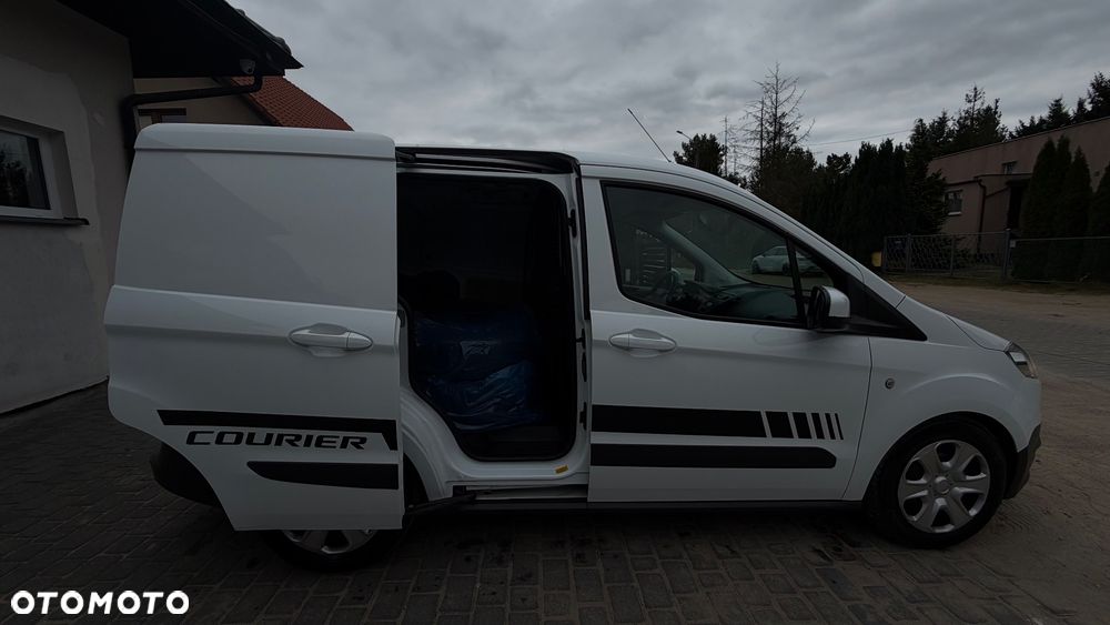 Ford Transit Courier Basis - 20