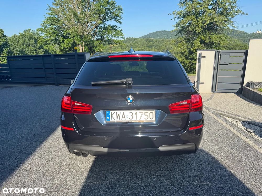 BMW Seria 5 530d xDrive - 7