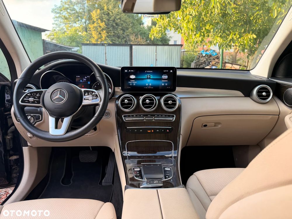Mercedes-Benz GLC ver-300-4matic-9g--tronic-amg-line - 1