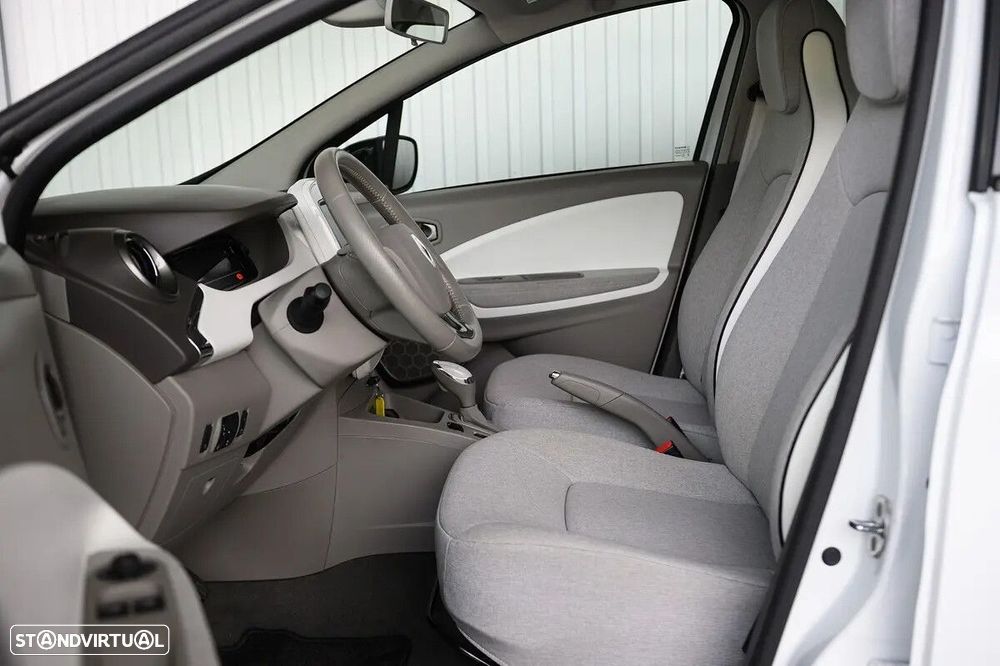 Renault Zoe (c/ Bateria) 41 kwh Intens - 18