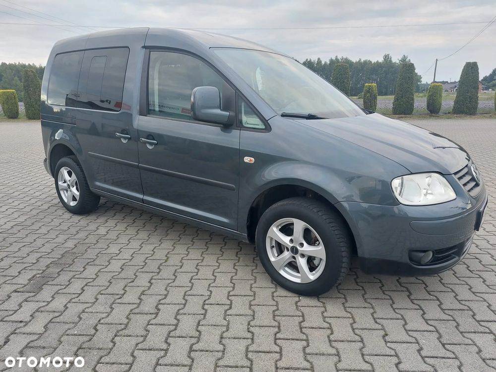 Volkswagen Caddy 1.6 Life Style Edition (5-Si.) - 2
