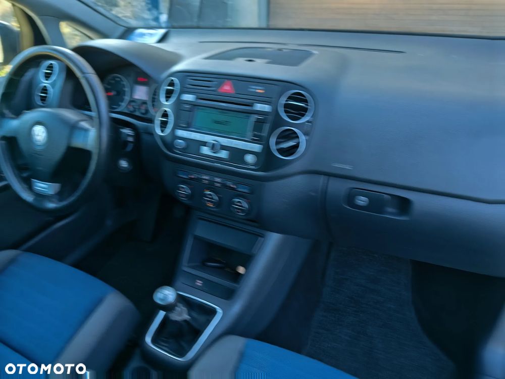 Volkswagen Golf Plus 1.6 FSI Tour Edition - 15