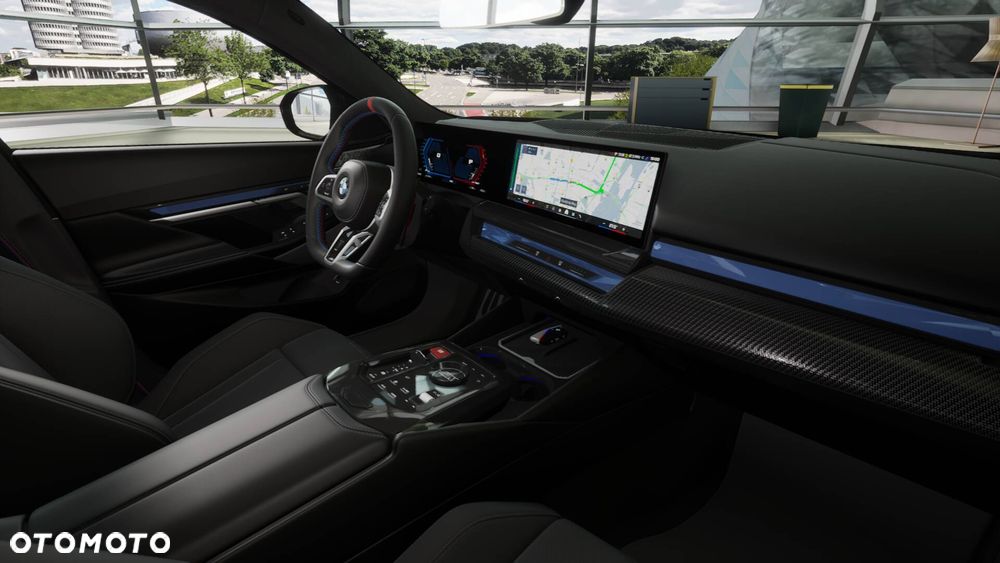 BMW M5 xDrive - 11