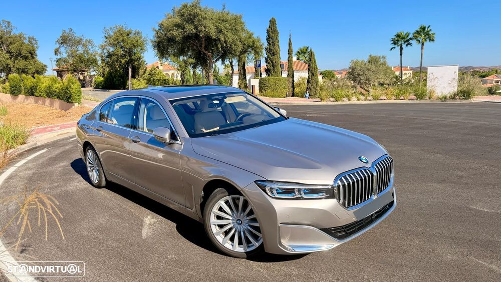 BMW 730