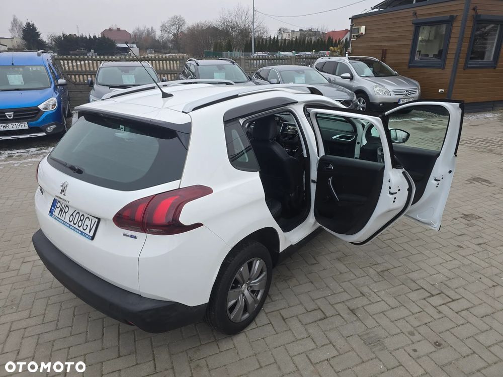 Peugeot 2008 - 36