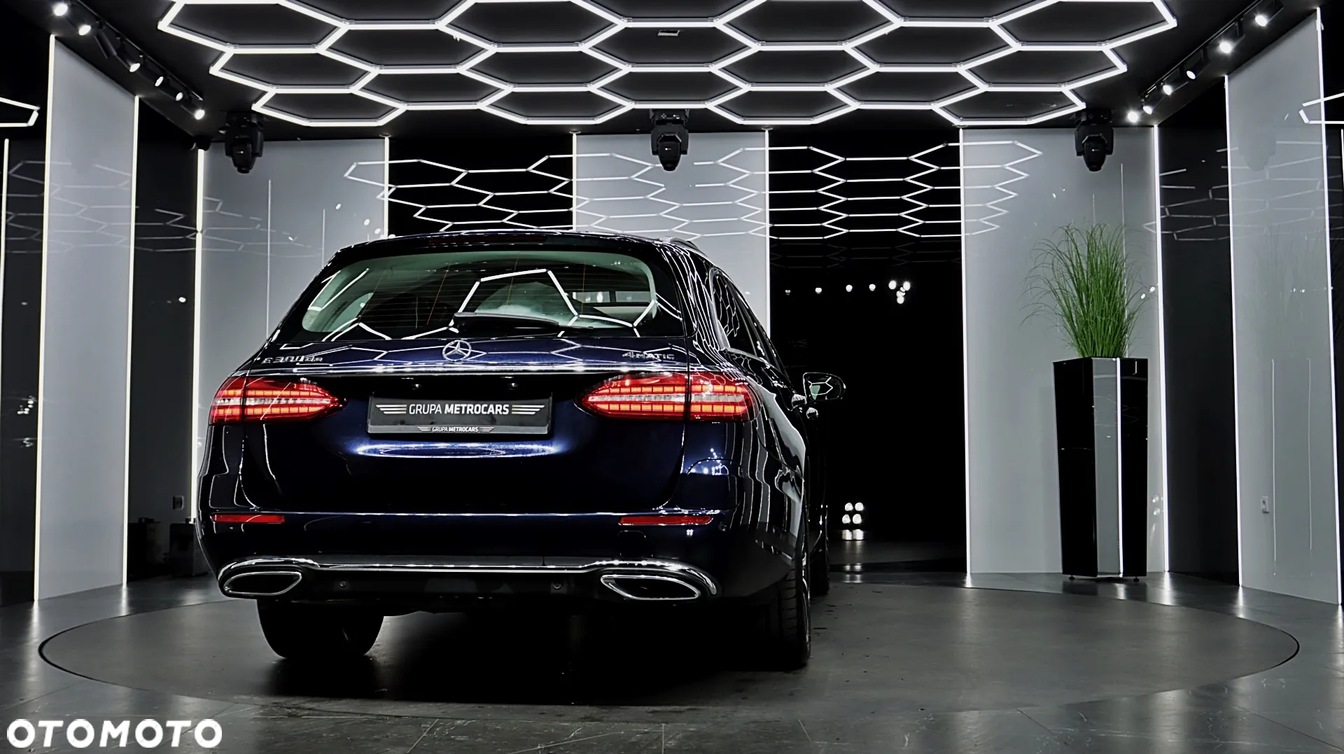Mercedes-Benz Klasa E - 8