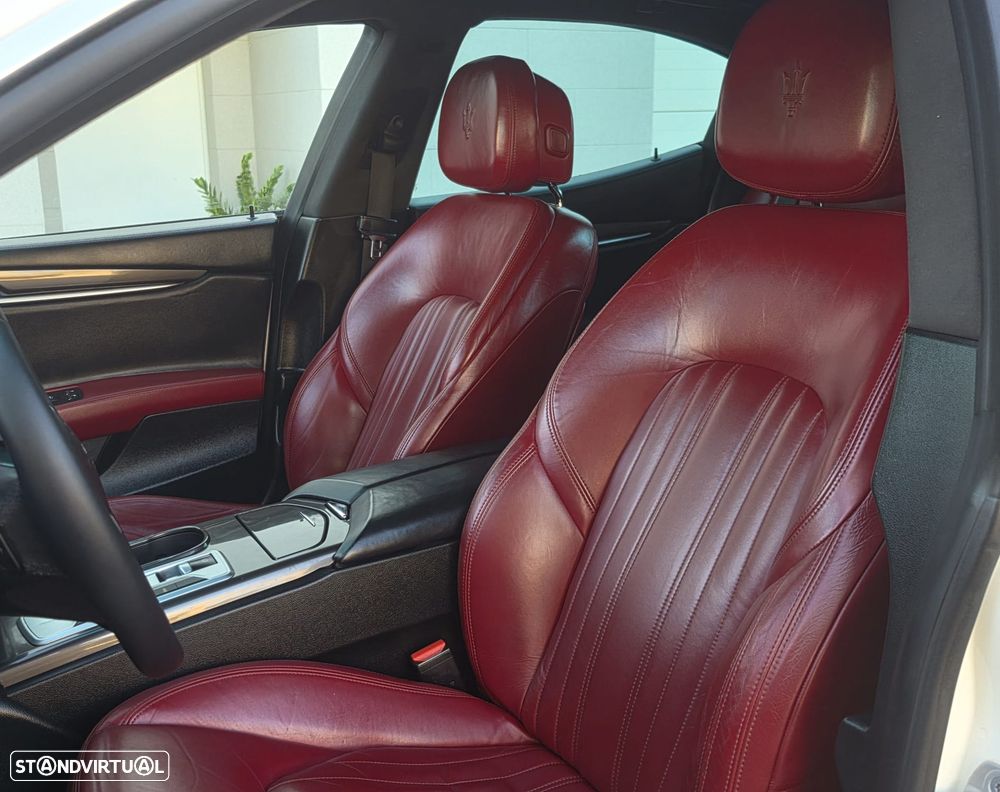 Maserati Ghibli 3.0 V6 - 10