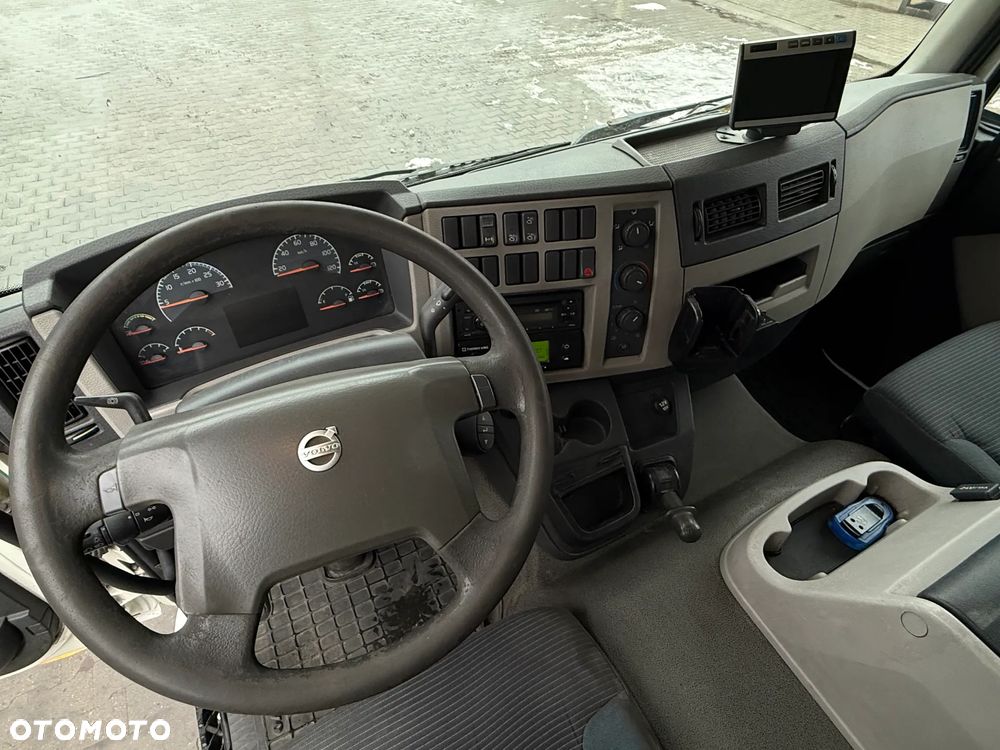 Volvo FL240 4X2 CHŁODNIA THERMOKING WINDA19EP - 5