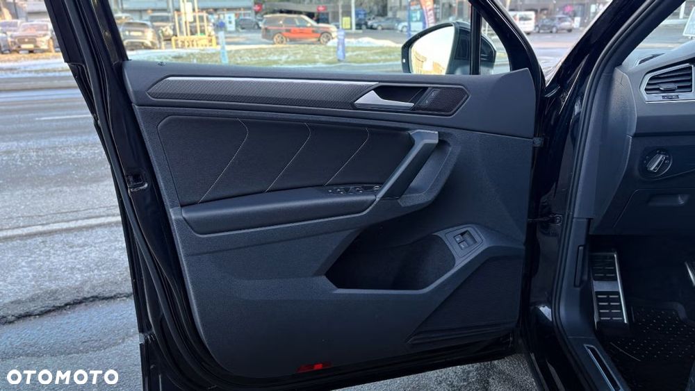 Volkswagen Tiguan 1.4 eHybrid OPF DSG R-Line - 26