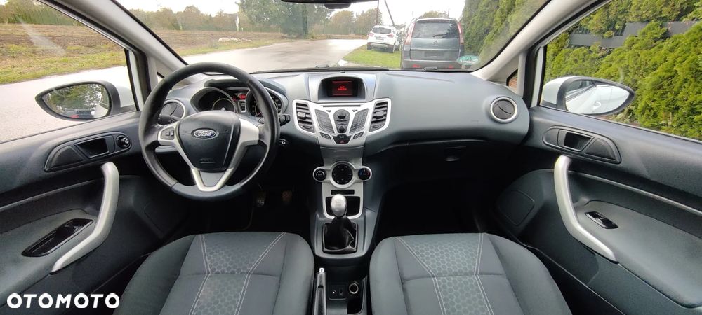 Ford Fiesta 1.25 Titanium - 18