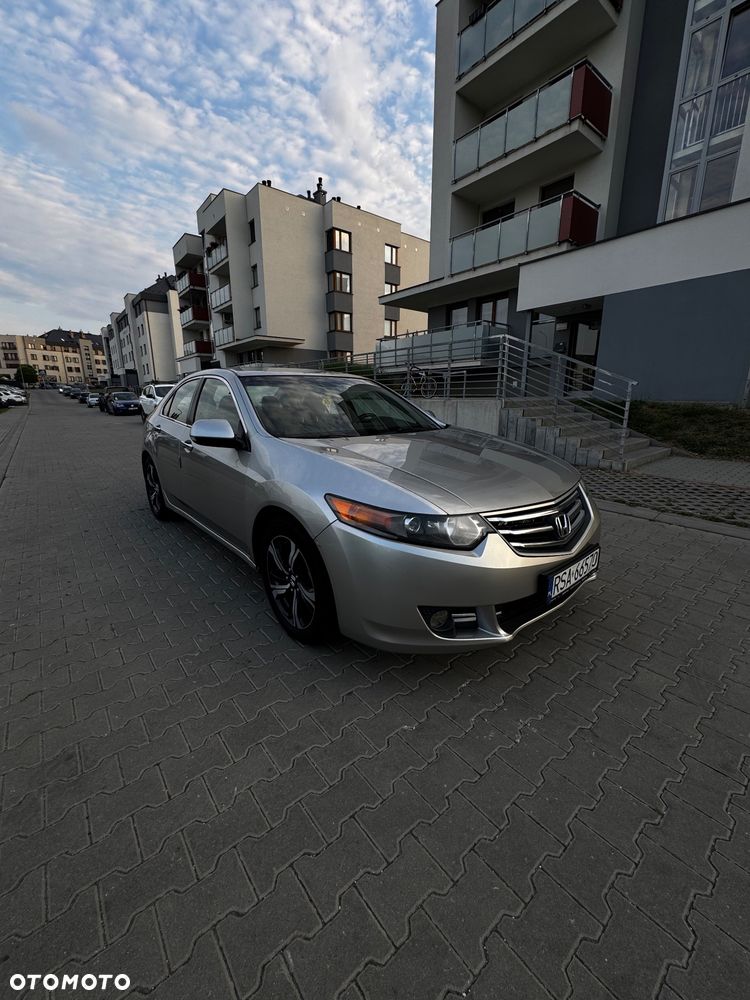 Honda Accord 2.0 Comfort - 1