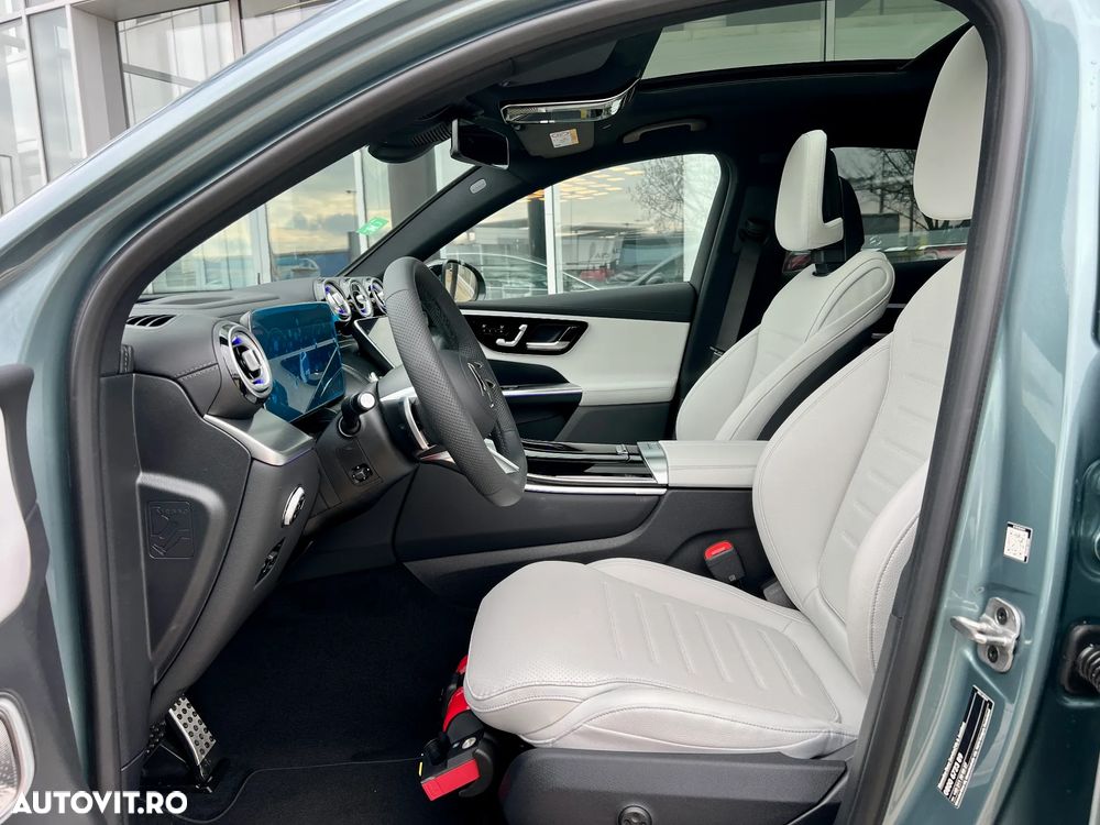 Mercedes-Benz GLC Coupe 300 e 4MATIC - 12